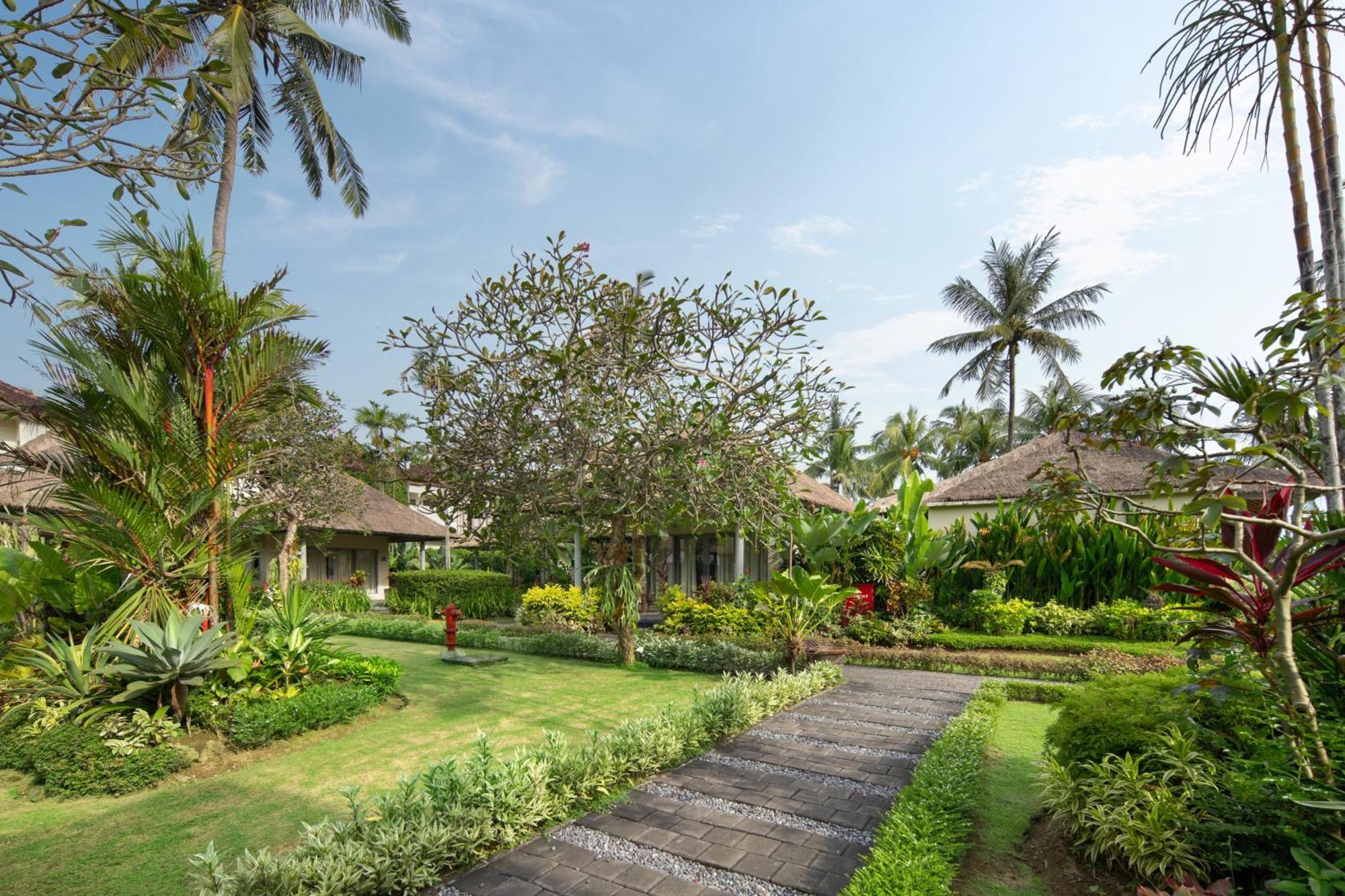 Nirwana Beach & Resort Candidasa Exteriör bild